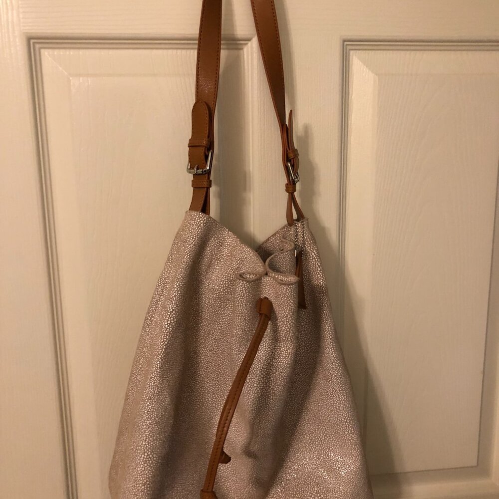 Sorial of New York beautiful bucket bag - Picture 2 of 9